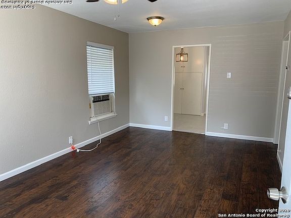 3rd image of 227 E Hutchins Pl