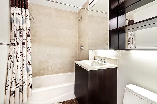 Rented by Compass | media 21