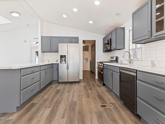 2nd image of 11275 N 99TH Avenue #61