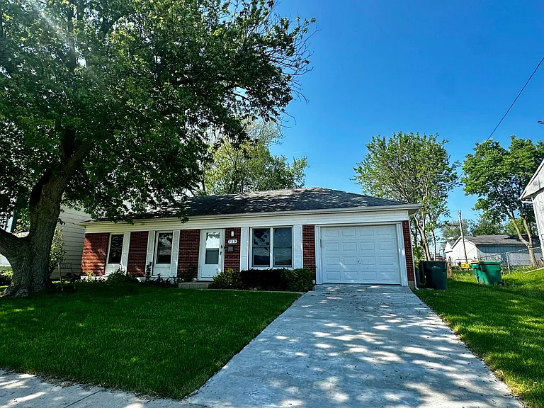 710 Newland Ave — Photo 5