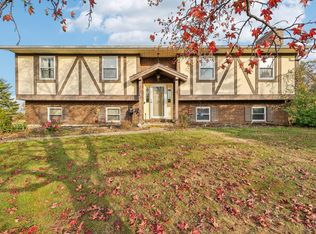 2378 Gardner Rd, Hamilton, OH 45013