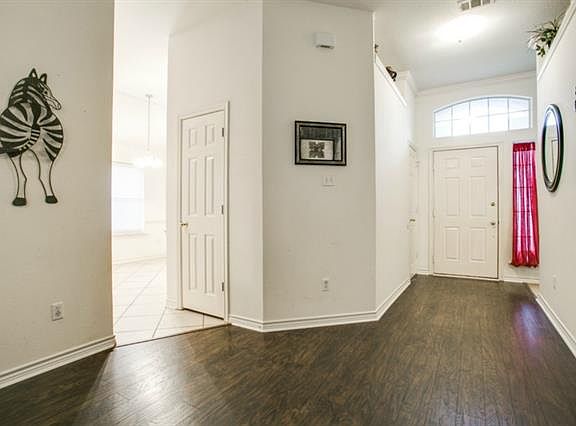 5th image of 4529 Summerbrook Cir