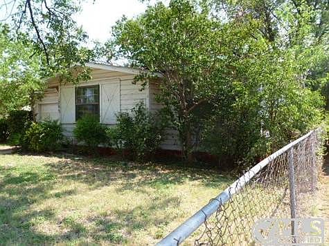 5th image of 1709 N Mockingbird Ln
