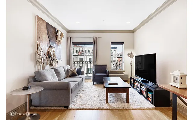Rented by Douglas Elliman | media 7