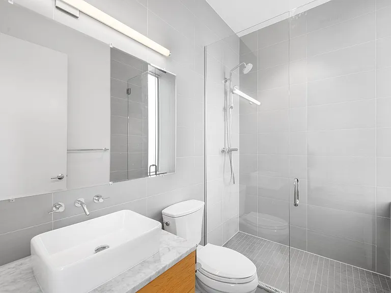 1125 W 37th Ave — Photo 18