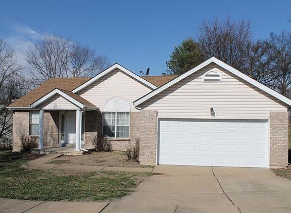 3rd image of 11911 Katiejo Ct