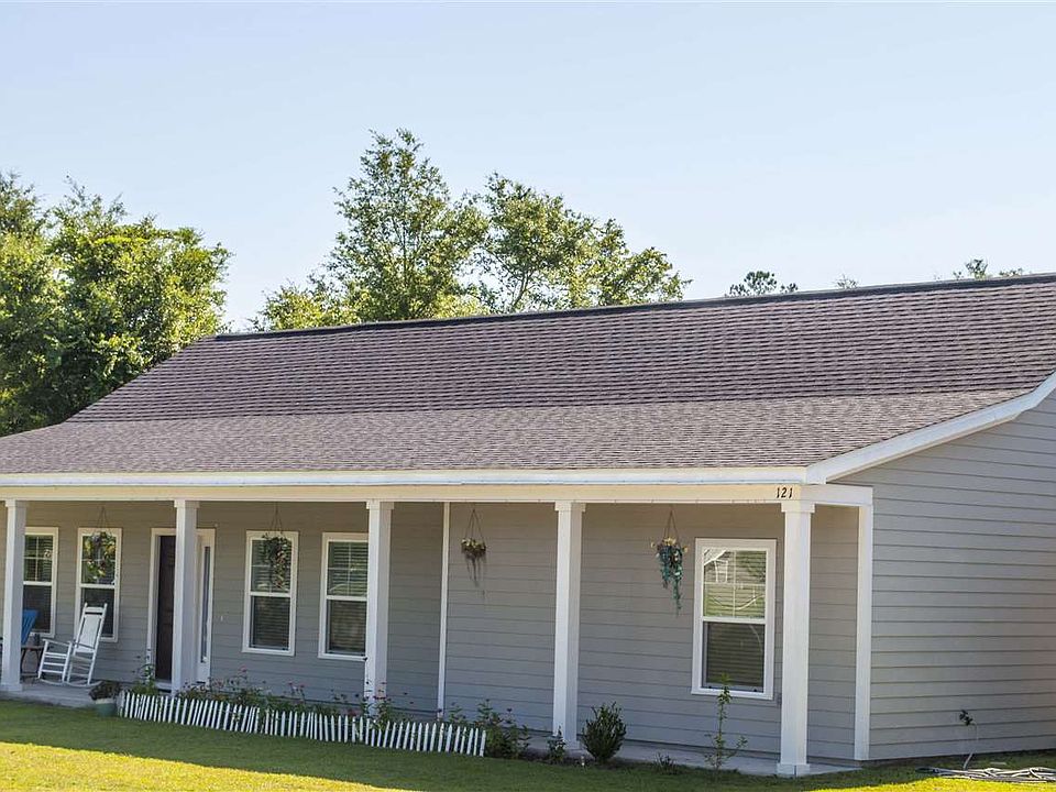 1st image of 121 Scenic Stream Cir