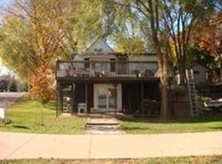 26220 S Wind Lake Rd, Waterford, WI 53185