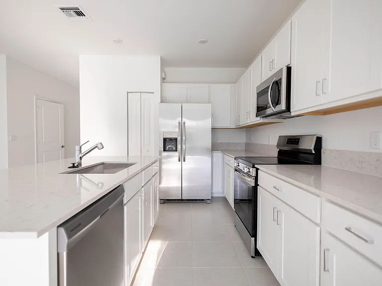 5303 Flannigan Way — Photo 4