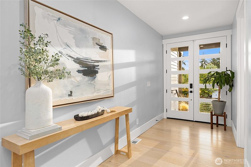 4th image of 34650 25th Avenue SW