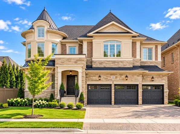 10 Rolling Green Ct, Vaughan, ON L4H 4K7