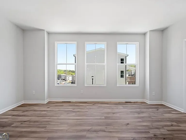 2676 Creek View Ter — Photo 12