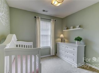 6875 Rothchild Dr, Charlotte, NC 28270