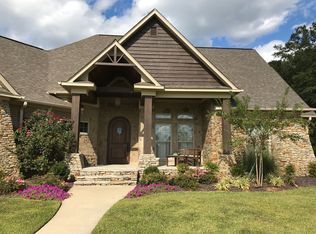 499 Crown Dr, Fulton, MS 38843