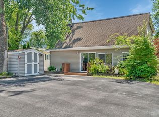 168 Fossil Cove Ln, Wilmington, IL