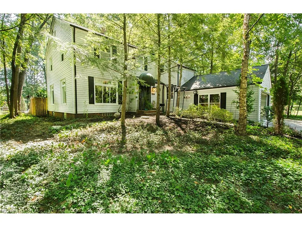 1579 Compton Rd photo 1