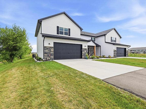 2nd image of 2601 Saint Thomas Ln