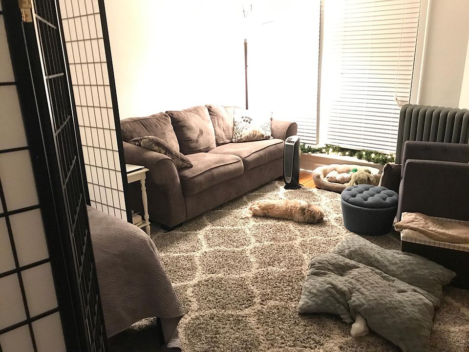 1st image of 4505B N Greenview Ave APT 3S