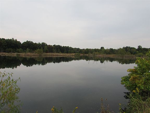 4th image of 7950 E County Road 425 N