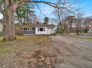11 Bartlett St, Salisbury, MA 01952