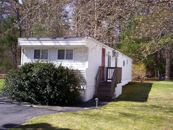 66 Linda Dr, Coventry, RI 02816