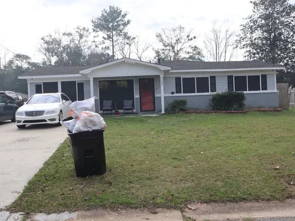 7243 Peachtree Ln N, Mobile, AL 36618