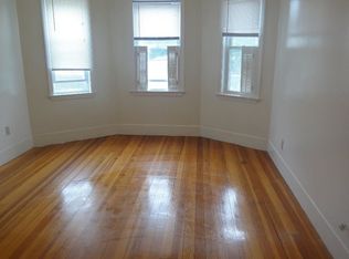 11 Maple Ter, Belmont, MA 02478