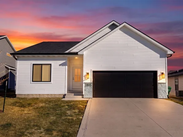 2815 22nd St SW, Altoona, IA 50009