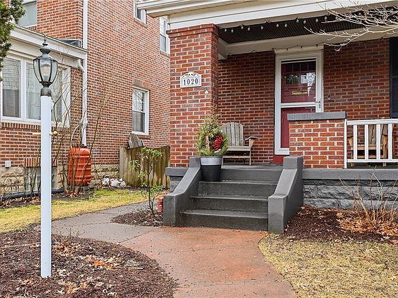 2nd image of 1020 E End Ave