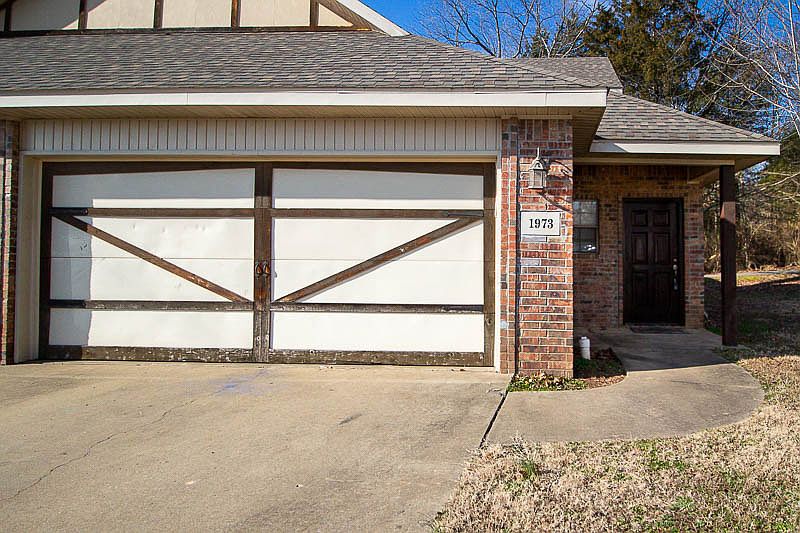 1st image of 1973 E Peppervine Dr
