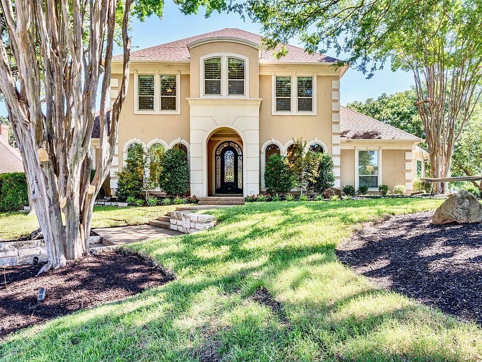 1st image of 800 Windmere Ct