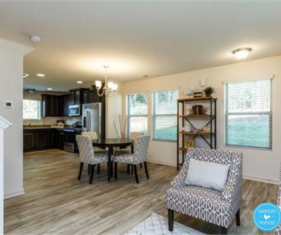884 Saratoga Drive - 1 — Photo 4