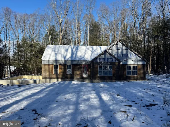 62 Wild Turkey Ct, Oakland, MD 21550