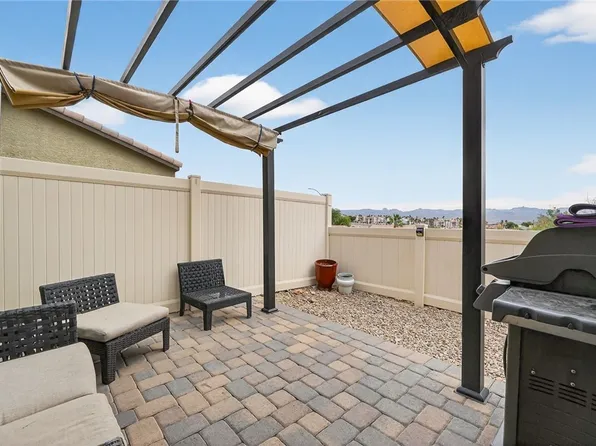 2852 Beacon Rock Dr, Laughlin, NV 89029