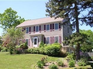 2 Daniel Webster Ln, Pocasset, MA 02559