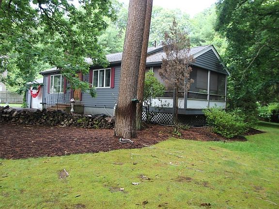 4th image of 42 Harton Ross Dr