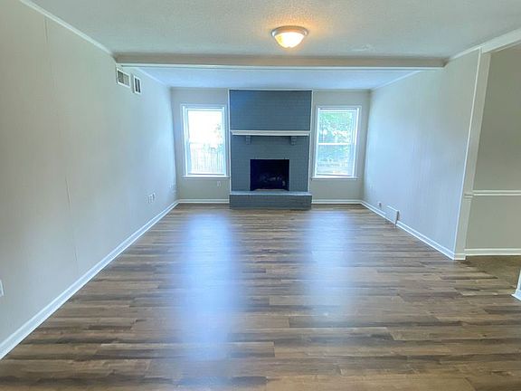 5th image of 3256 Eastdale Ln