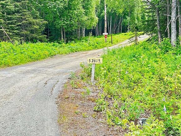 4th image of 52615 Bastien Dr