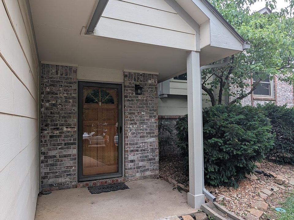 1st image of 1513 E McClelland Dr