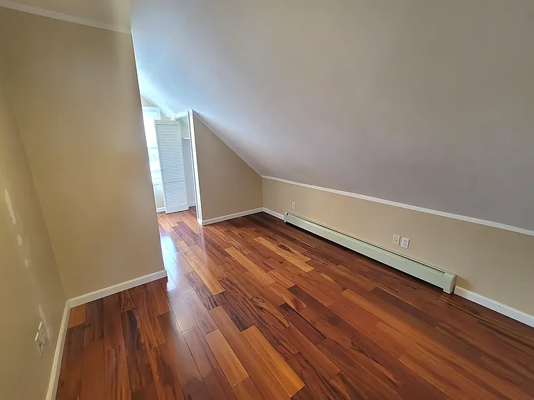 25 James St #2 — Photo 17