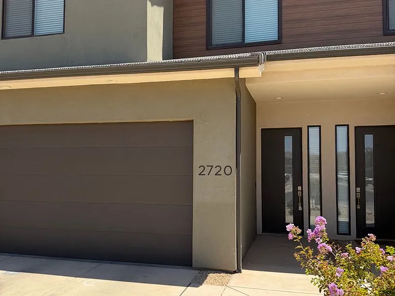 2720 E Rain Tree St — Photo 1