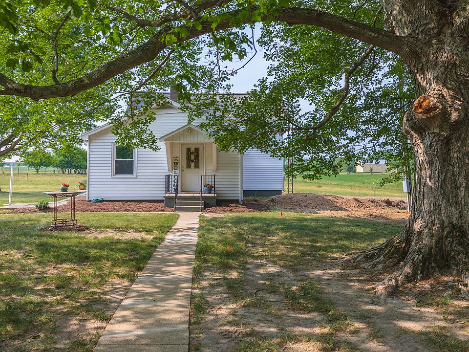 4841 N 1550 East Rd, Heyworth, IL 61745 Zillow