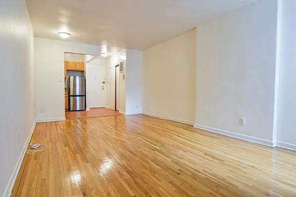 Rented by Corcoran | media 11