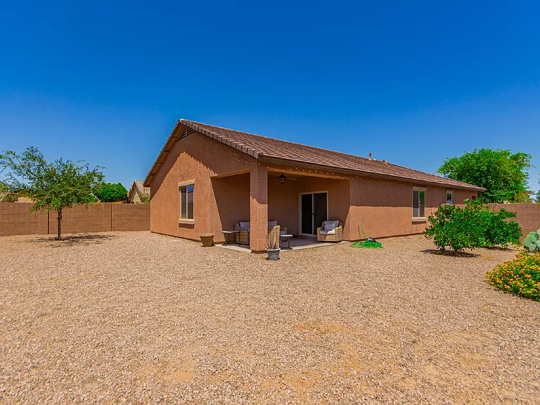 41177 W Lucera Ln — Photo 21