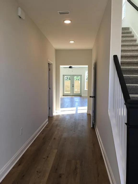 112 Aleczander Preserve Crt — Photo 2