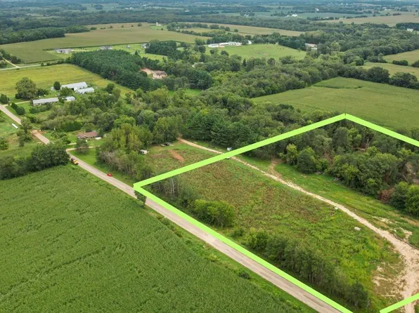 72 Franklin Road, Stoughton, WI 53589
