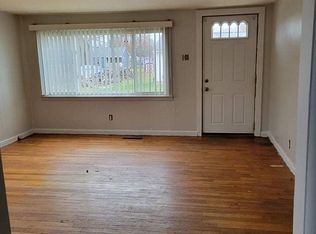 1406 27th St, Vienna, WV 26105