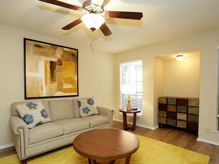 Chappell Hill Apartments — Photo 47