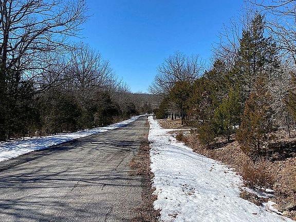 3rd image of 1000 State Cir