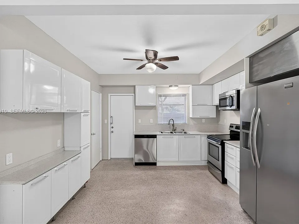 260 SW 31st Ct #260